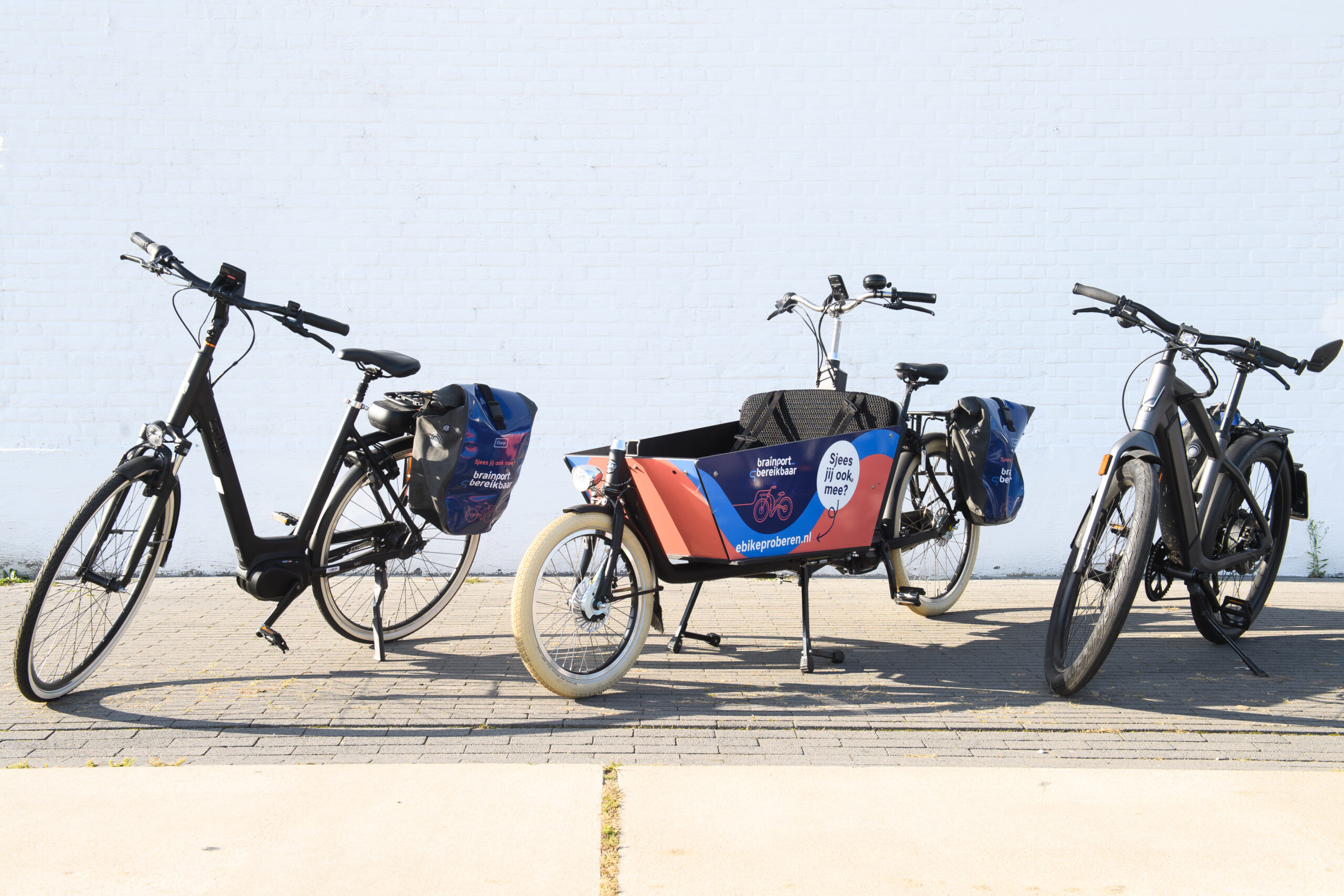 Drie fietsen op een rij